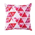 thumbnail image 1 of Coussin carré d'extérieur 18in - Triangle rouge, 1 of 5