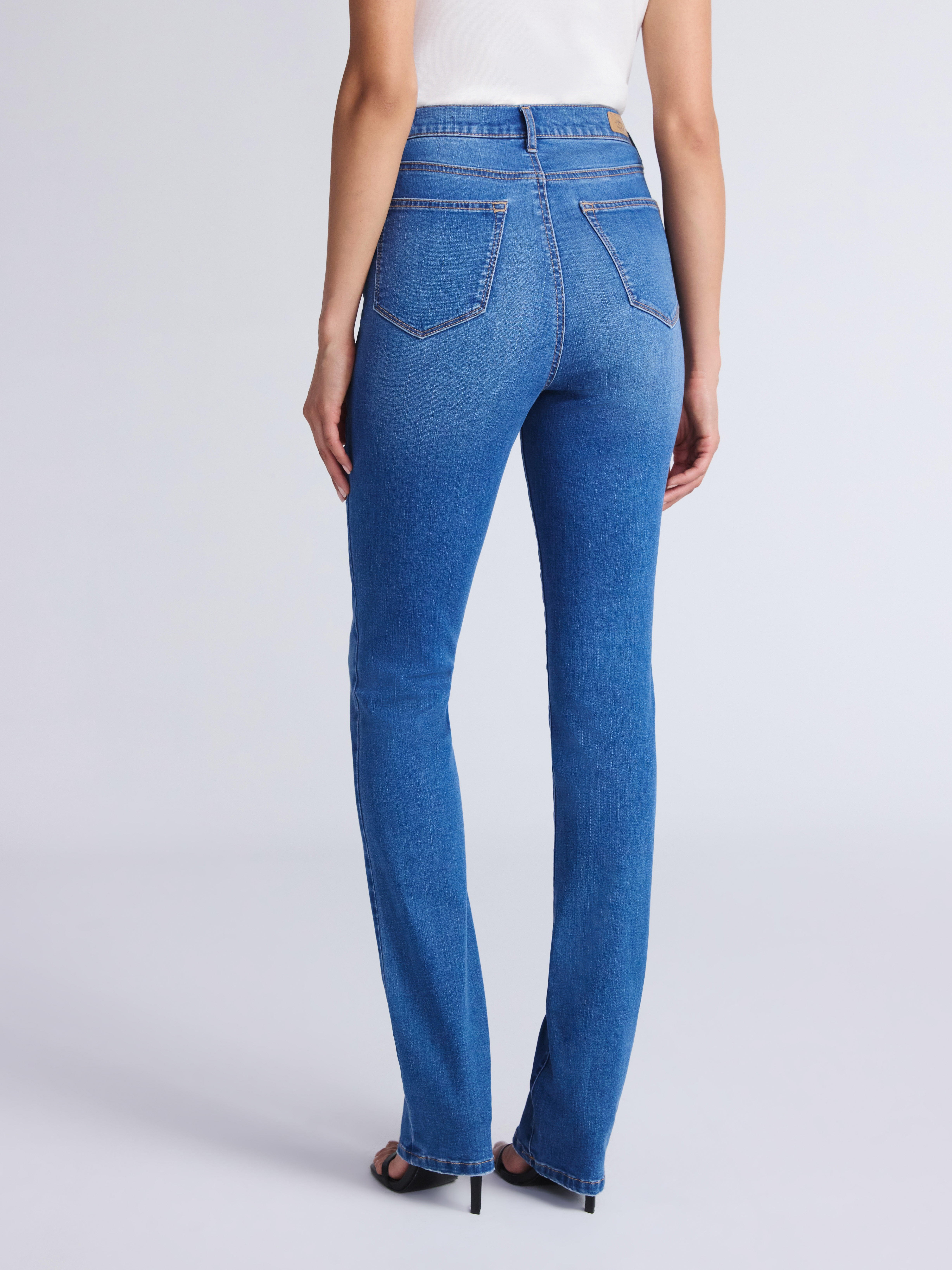 Sofia by Sofia Vergara Women's and Women's Plus Size Marisol Bootcut Curvy Super High Rise Jeans, 30.5", 32.5" and 34.5" Inseams, Sizes 0-28