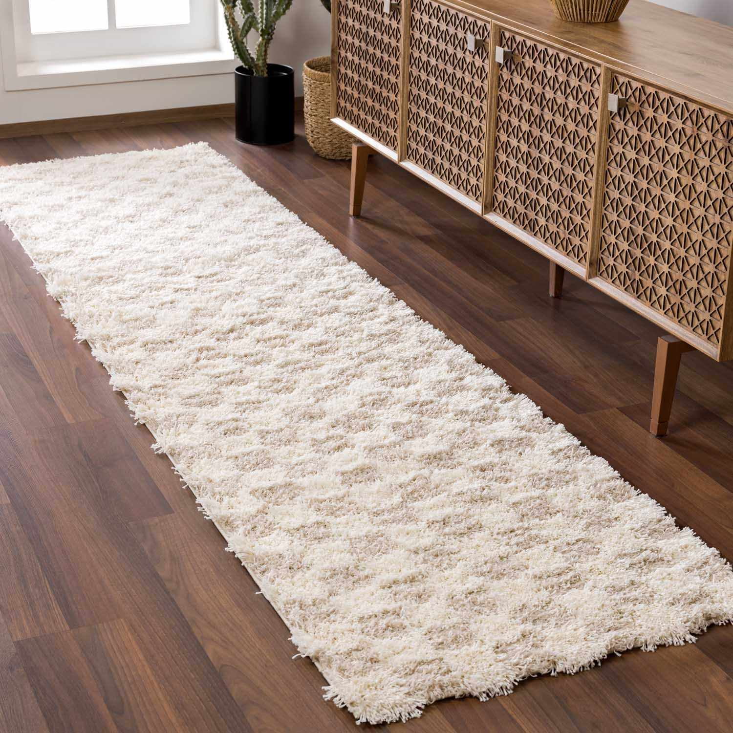Hauteloom Marshmallow Modern Checkered Shag Area Rug - High Pile Fluffy Shaggy Carpet for Kids Room, Nursery, Living Room, Bedroom - Beige, Cream, White - 5'3" x 7'3" (5x7)