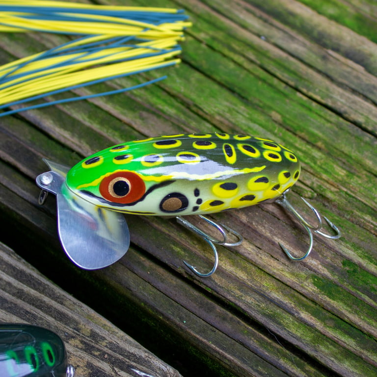  Arbogast Jitterbug Topwater Bass Fishing Lure, Excellent for  Night Fishing, Bull Frog, 2 1/2 3/8 oz : Fishing Topwater Lures And  Crankbaits : Sports & Outdoors