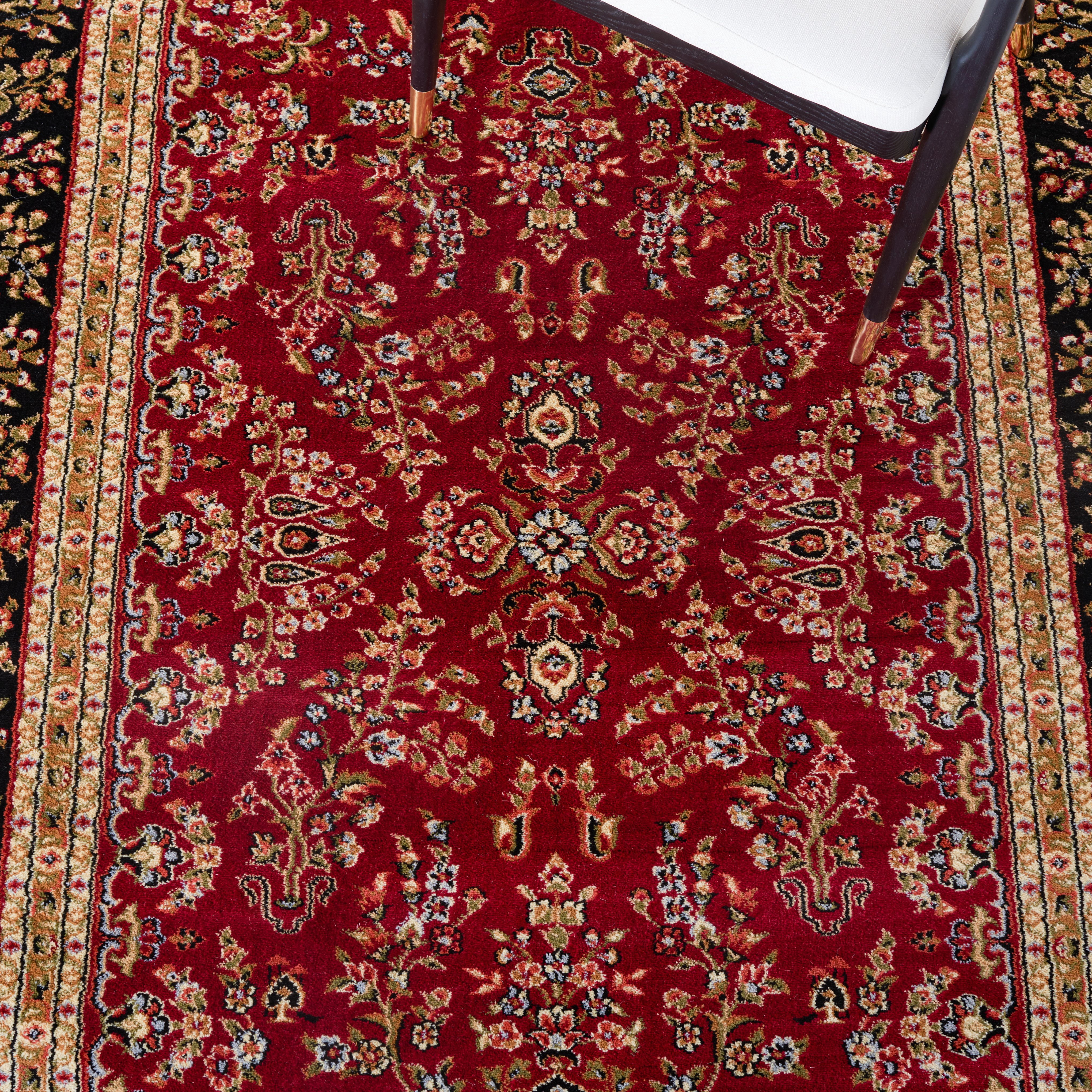 Safavieh Lyndhurst Isadora Floral Area Rug, Red/Black, 5'3" x 5'3" Square
