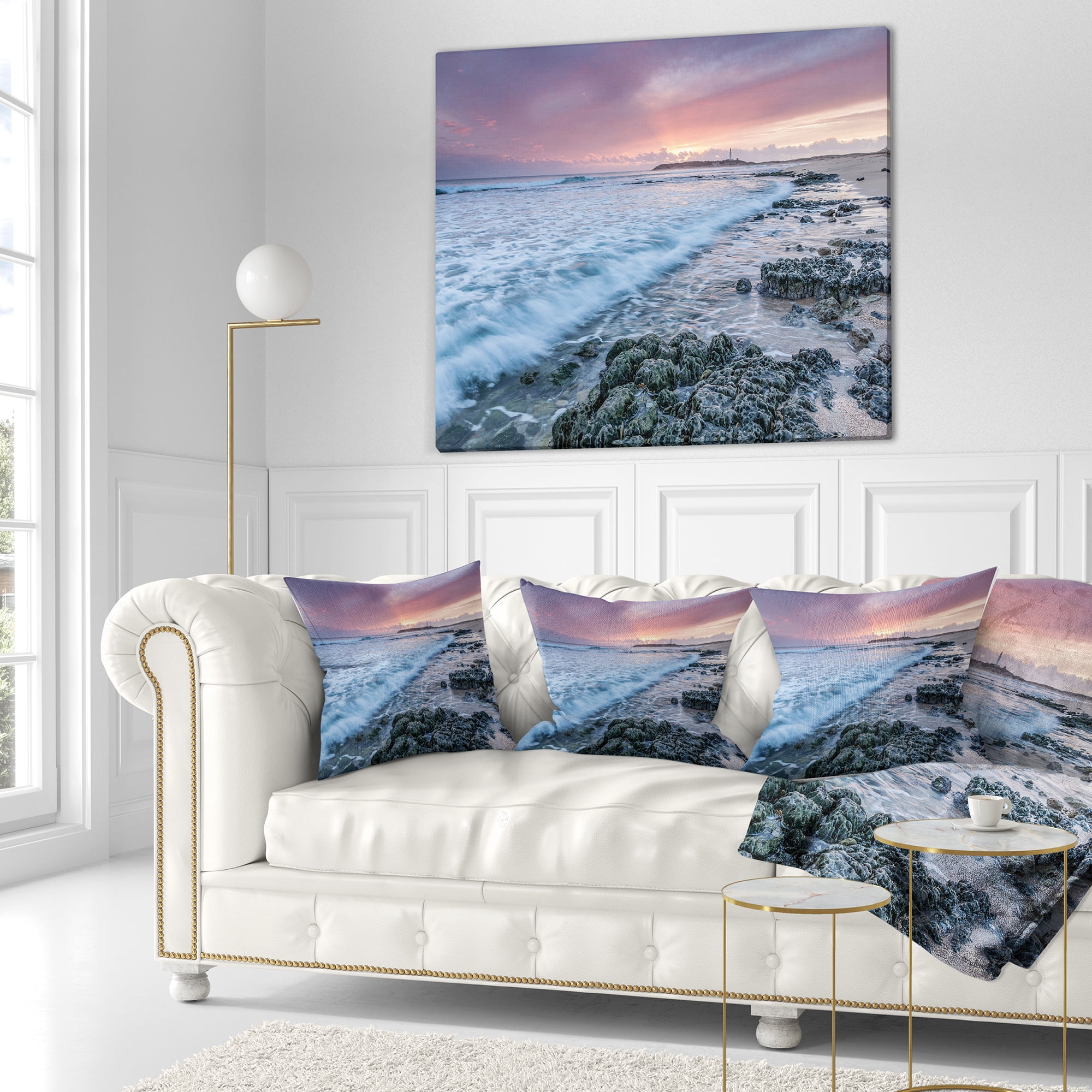 Designart Sunset on Cape Trafalgar Beach - Seascape Throw Pillow - 18x18
