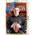 thumbnail image 2 of NFL Bengals de Cincinnati - Joe Burrow pose 20, 2 of 4