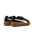 thumbnail image 4 of PUMA Suede Platform - Zapatillas de caña baja de dos capas de piel de vacuno con diseño de bizcocho, color negro, versión simplificada, 4 of 5