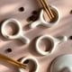 thumbnail image 3 of Soporte para palillos Wosthever cerámica duradero base cilíndrica Cocina comedor, 3 of 6