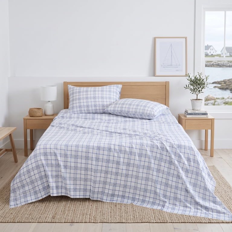 Regency Heights 4-Piece Queen Flannel Sheet Set, Blue Plaid photo 3