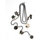 thumbnail image 4 of 30 pulseras, collares, colgantes, llaveros, colgantes pequeños, accesorios de joyería, accesorios de joyería Negro, 4 of 5