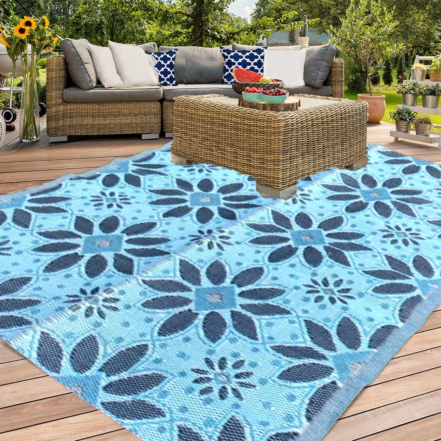 HICOOE Plastic Straw Outdoor Rugs for Patio 5x7' Waterproof Reversible Rug Modern Indoor Area Mats for Deck Rv Porch Beach Trailer Floor Balcony Backyard Camping Black & White 