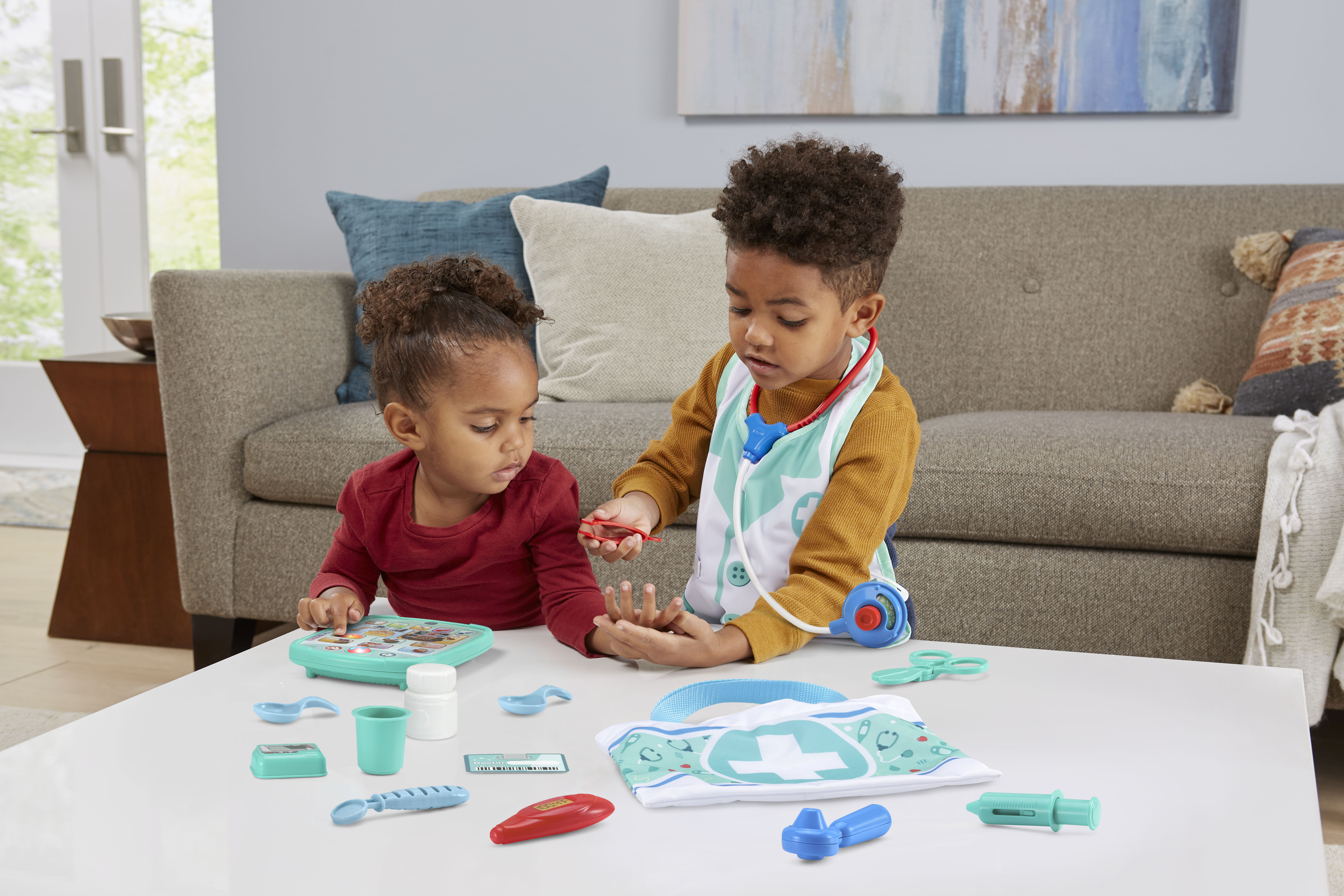 VTech® Smart Chart Medical Kit™ With Healthcare Tablet and Accessories - image 3 of 9