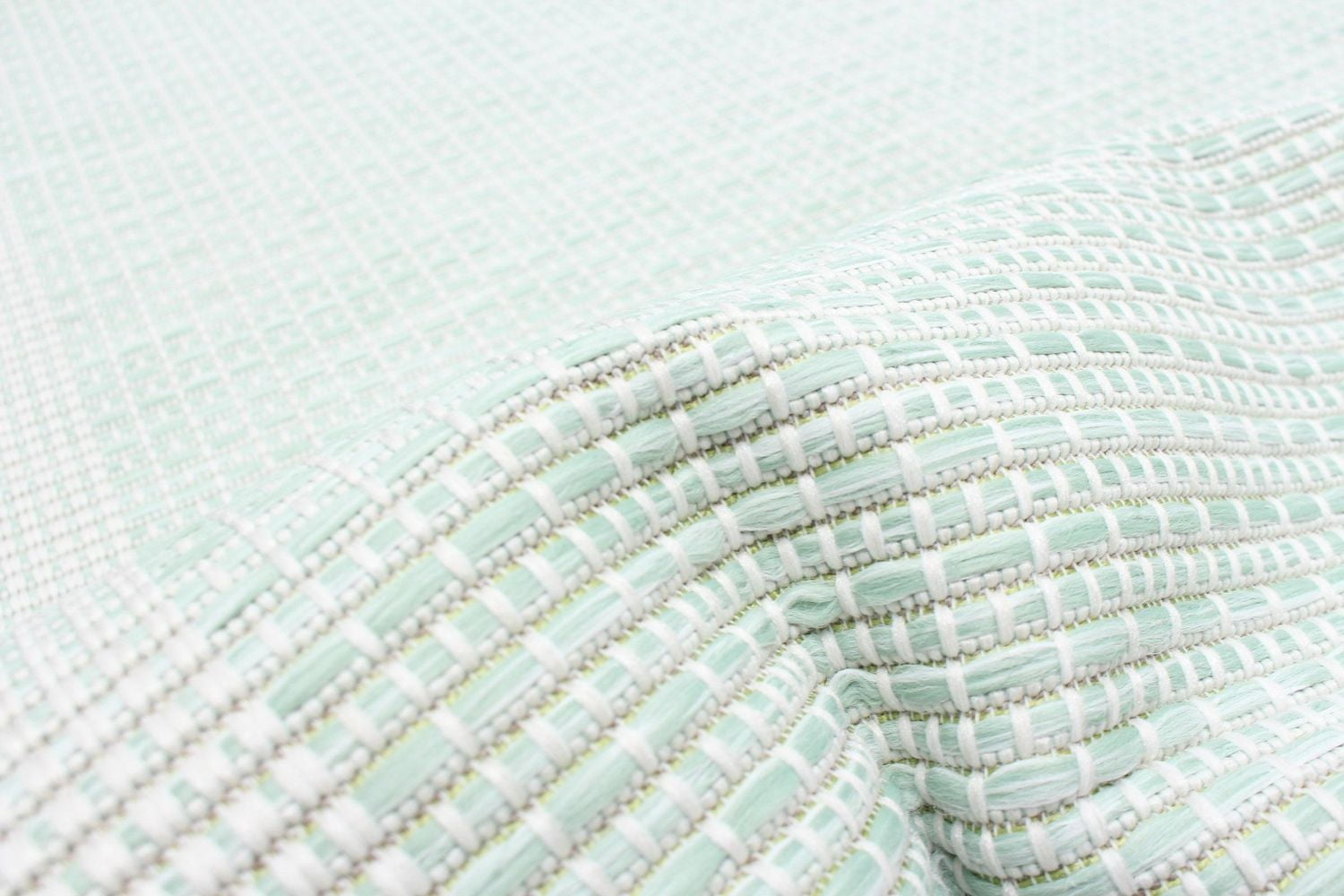 ECARPET Outdoor Area Rug for Patio, Deck, Backyard, Camping, Water Proof Carpet, Veranda Classic Collection