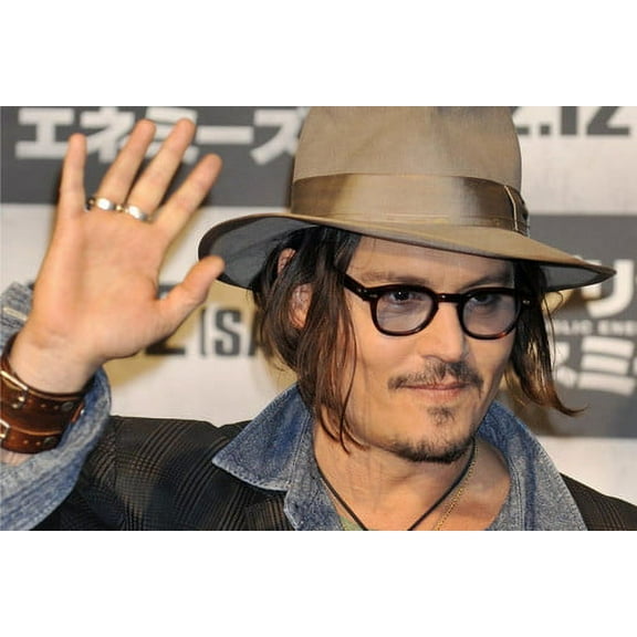 Johnny Depp 24x36 Poster waves to fans