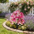 thumbnail image 1 of Violetas artificiales de plástico para decoración de jardines y exteriores: plantas florales de seda sintética, flores artificiales resistentes al sol para patios, porches, jardineras y arreglo, 1 of 6