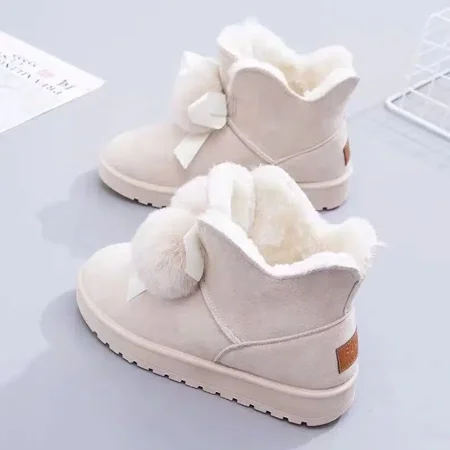 

Women‘s Furry Ball Decor Snow Boots Fashion Slip-On Ankle High Snow Shoes Warm Plush Lined Short Boots Women‘s Footwear