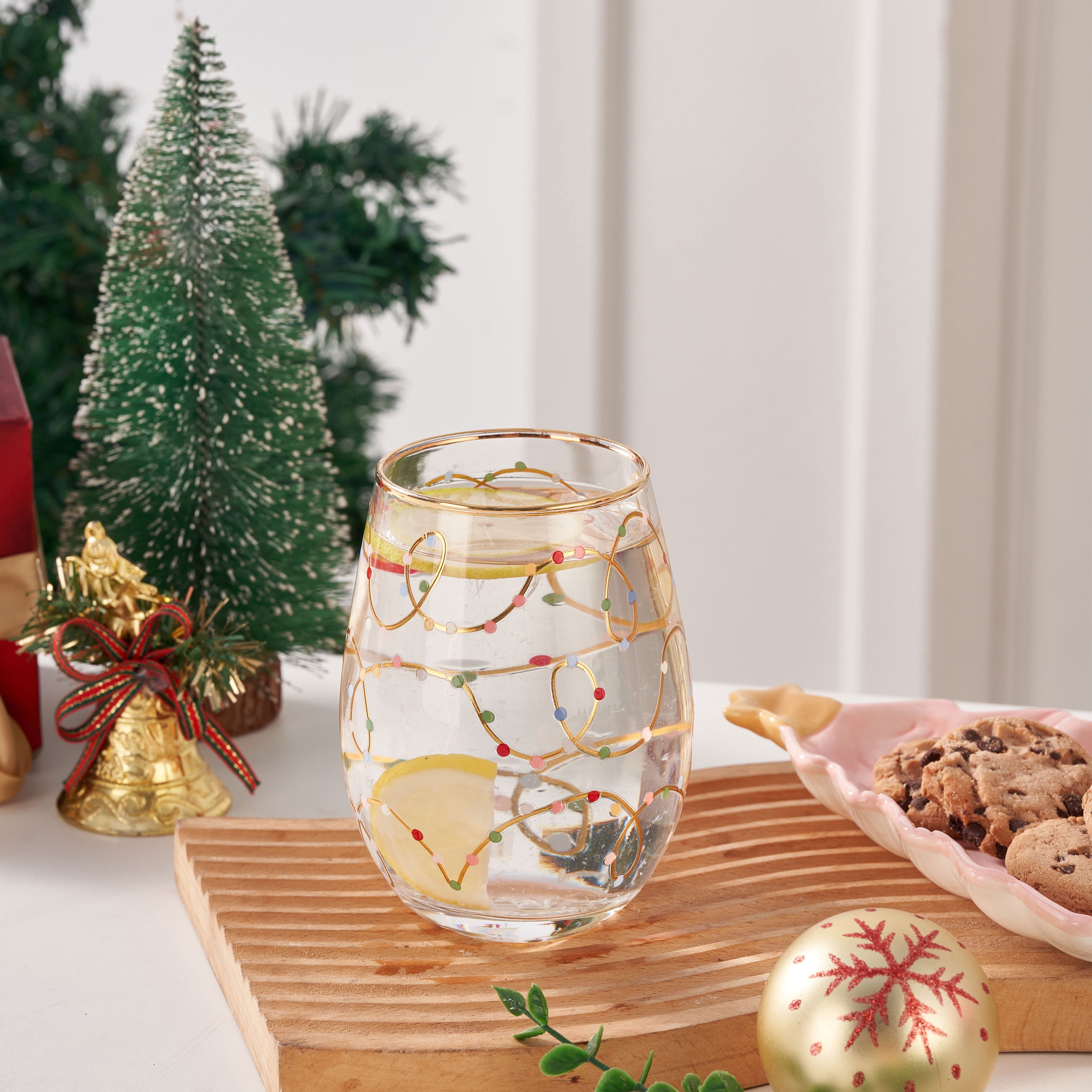 Gold Lights Wine Glass Gold Rim 18 OZ Holiday Time