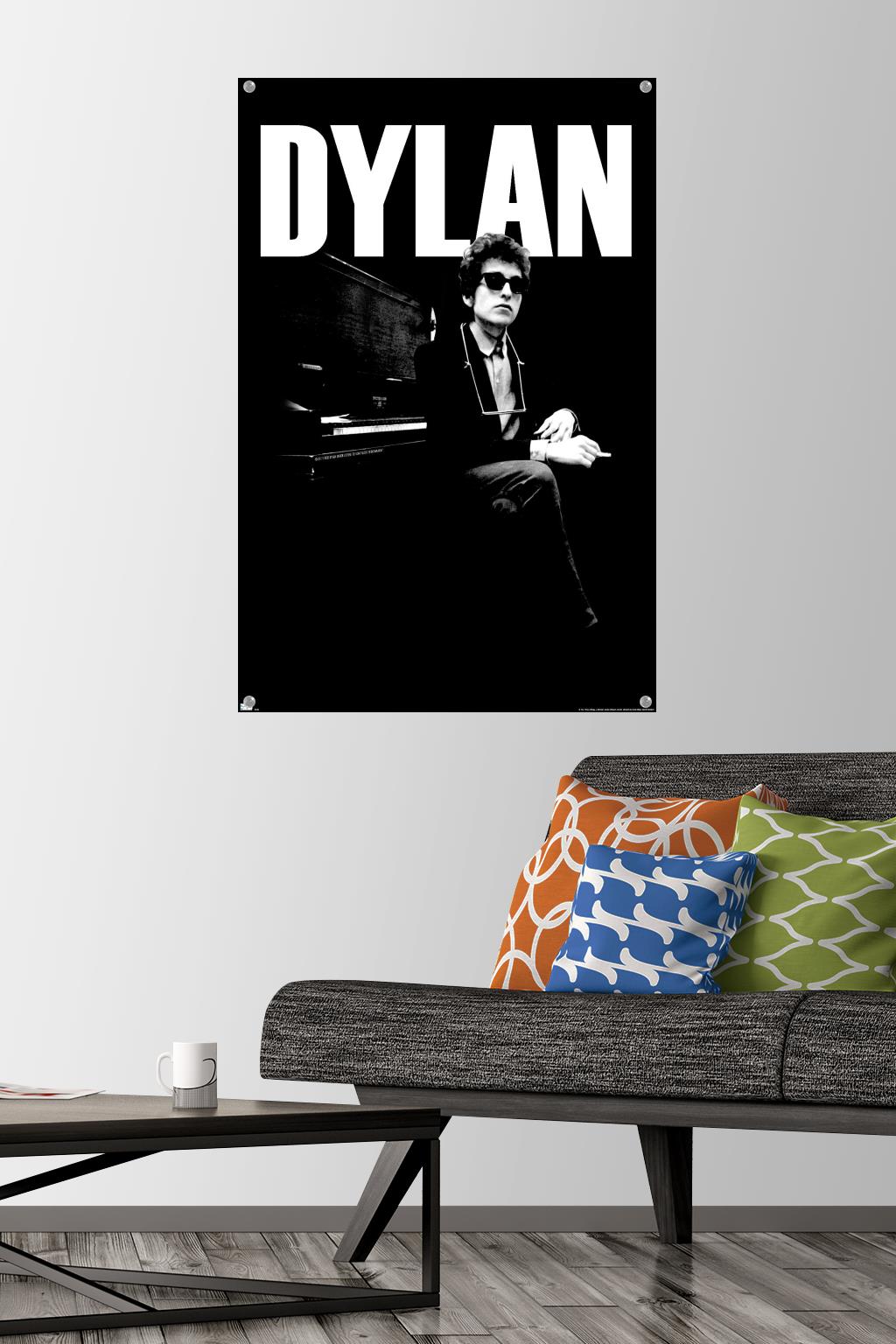 Bob Dylan - Piano Wall Poster with Pushpins, 22.375" x 34"