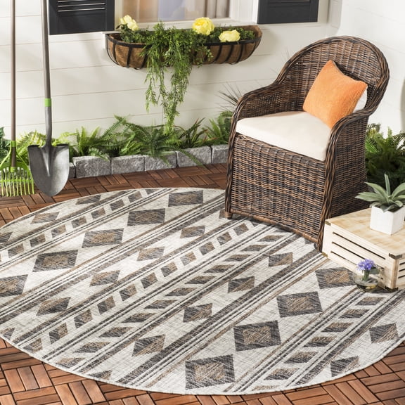 Safavieh Courtyard Allycia Geometric Indoor/Outdoor Area Rug, Gray/Black, 5'3" x 5'3" Round