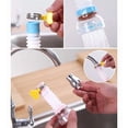 thumbnail image 4 of Un grifo de lavabo al azar con un grifo de agua., 4 of 8