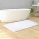 thumbnail image 1 of Tapete de terciopelo liso con base antideslizante para entradas de alto tránsito, absorbente, para baño, duradero y discreto, para sala de estar y dormitorio. Aestivo | Blanco | AESTIVO, 1 of 7