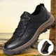 thumbnail image 3 of Zapatos de senderismo negros de piel ecológica para hombre, 3 of 5