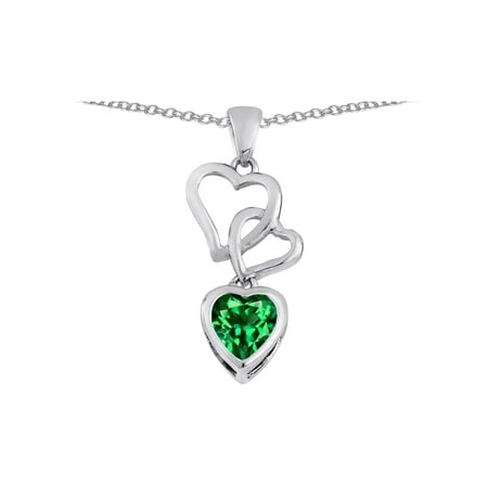 - Star K Heart Shape Simulated Emerald 3 Hearts Dangling Pendant Necklace in Sterling Silver