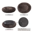 thumbnail image 4 of Cama relajante para perros MFOX de piel sintética con forma de rosquilla para perros medianos y grandes, 4 of 6