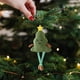 thumbnail image 5 of Adorno Navideño Colgante de Tela Verde Flocada | Corona Navideña Ligera de 10 X 8 Cm | Ideal para Decorar El Árbol de Navidad, La Repisa y El Hogar, 5 of 6