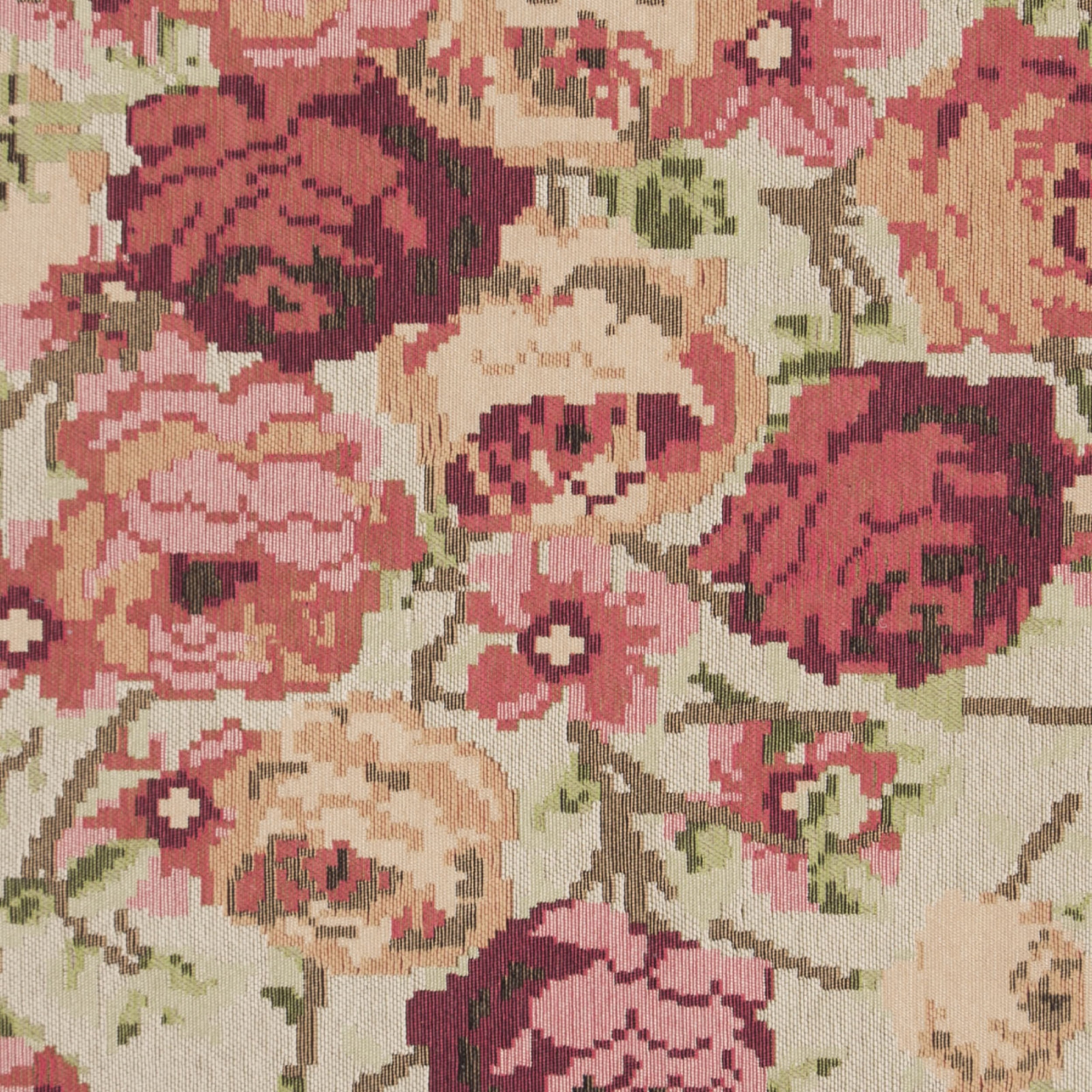 SAFAVIEH Classic Vintage Morven Floral Polyester Area Rug, Beige/Red, 5' x 8'