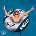 thumbnail image 2 of Flotadores inflables para piscina BigMouth de 36 pulgadas con licencia oficial de la NFL, artículos para fanáticos, tubo interior para adultos y adolescentes, Philadelphia Eagles, 2 of 6