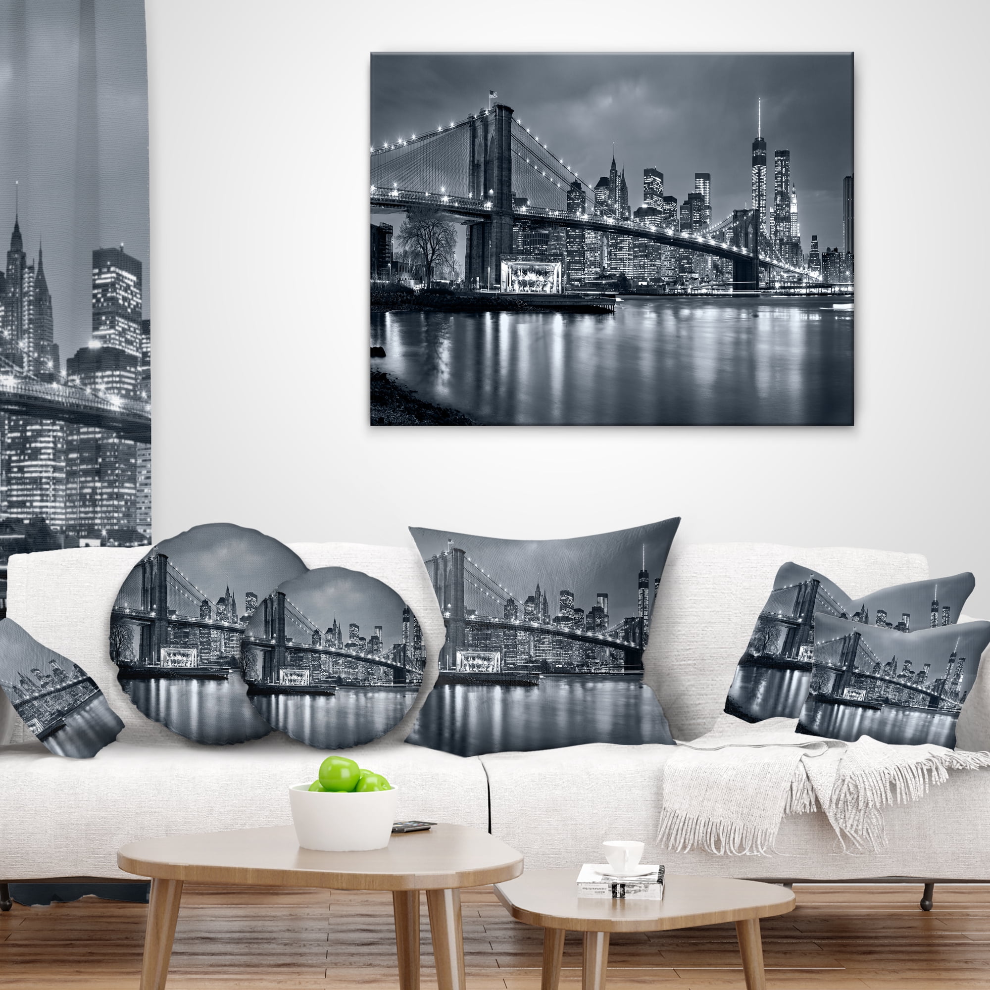 Designart Panorama New York City at Night - Cityscape Throw Pillow - 16x16