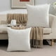 thumbnail image 4 of Funda de Cojín Decorativa a Cuadros Verdes de 45X45 Cm | Funda de Cojín Decorativa para Sofá, Sillón o Silla, Ideal para Interiores y Exteriores | Decoración para Primavera y Verano | Mezcla de Polié, 4 of 6