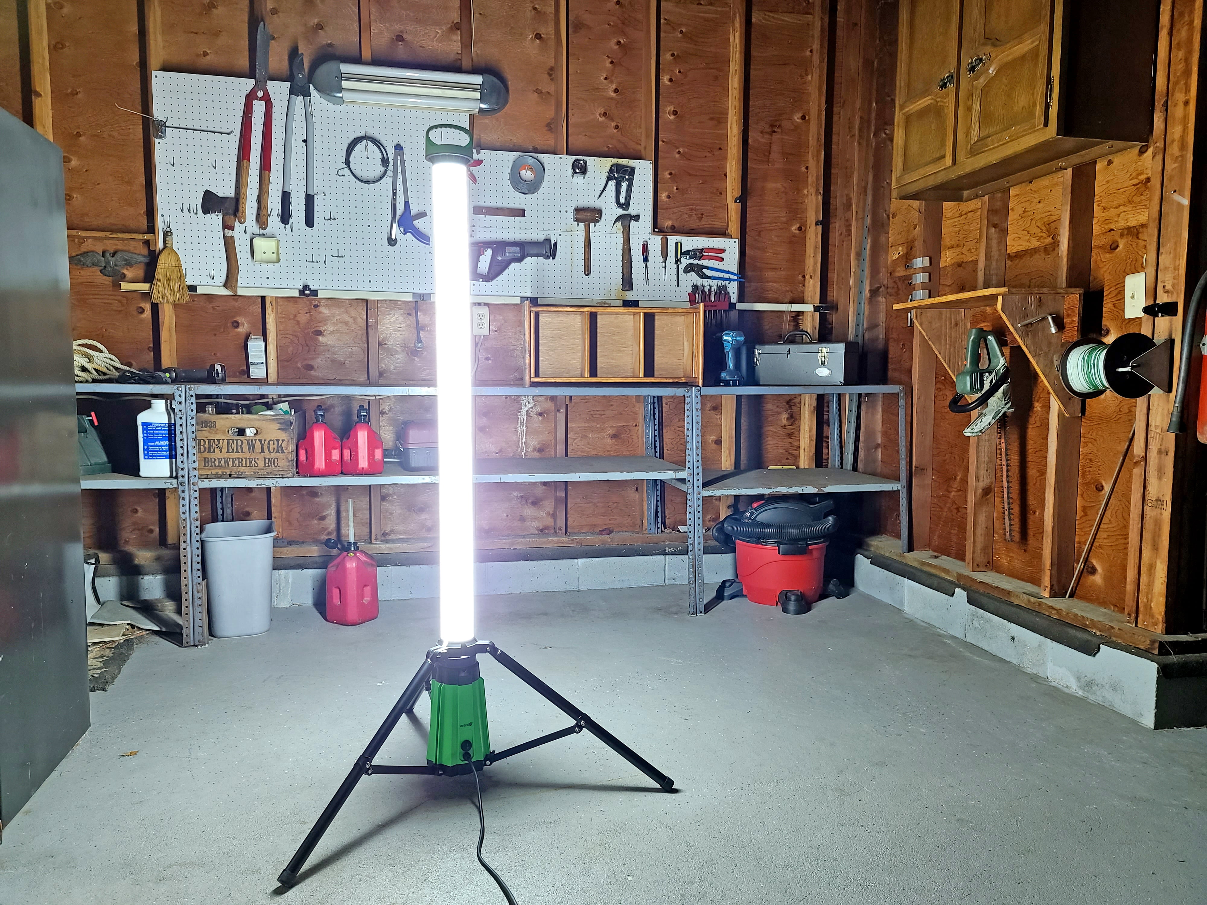 Dunwell Vertical 360 LED Work Light, 5000 Lumen