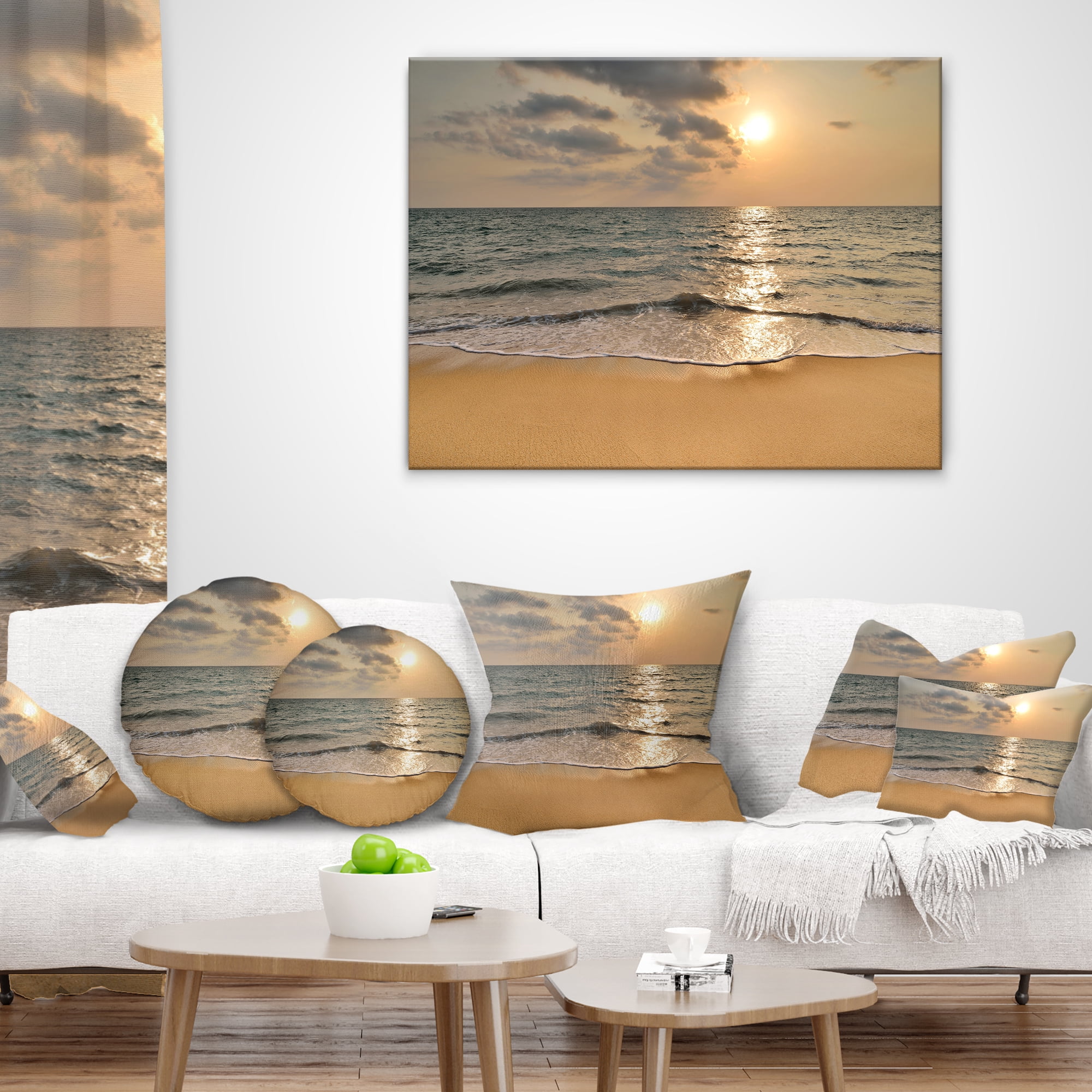 Designart Dark Tropical Sand Beach at Sunset - Modern Seascape Throw Pillow - 18x18