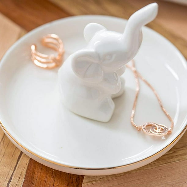 Ring 2024 holder tray