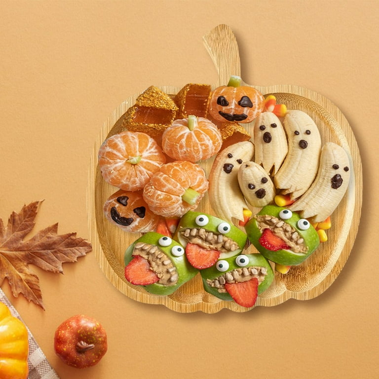 QWEZJ Halloween-Themed Wooden Dinner Tray – Pumpkin Shape, Natural