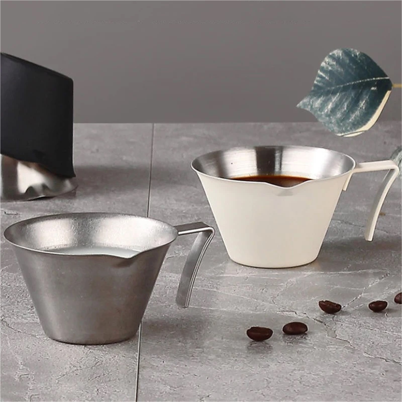 Espresso cup 100ML Espresso Extraction Cup 304 Stainless Steel Extraction Cup With Guide Spout Practical Ounce Cup
