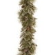 Guirlande de Pin à Poils Pailletés de 6' x 10" avec des Cônes – image 4 sur 4