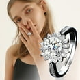 thumbnail image 2 of Ronda de compromiso de escarda Moissanite Anillo Solitario Promesa de plata 925 imitación chapado en anillo hecho con platinos para los anillos de las mujeres, 2 of 5