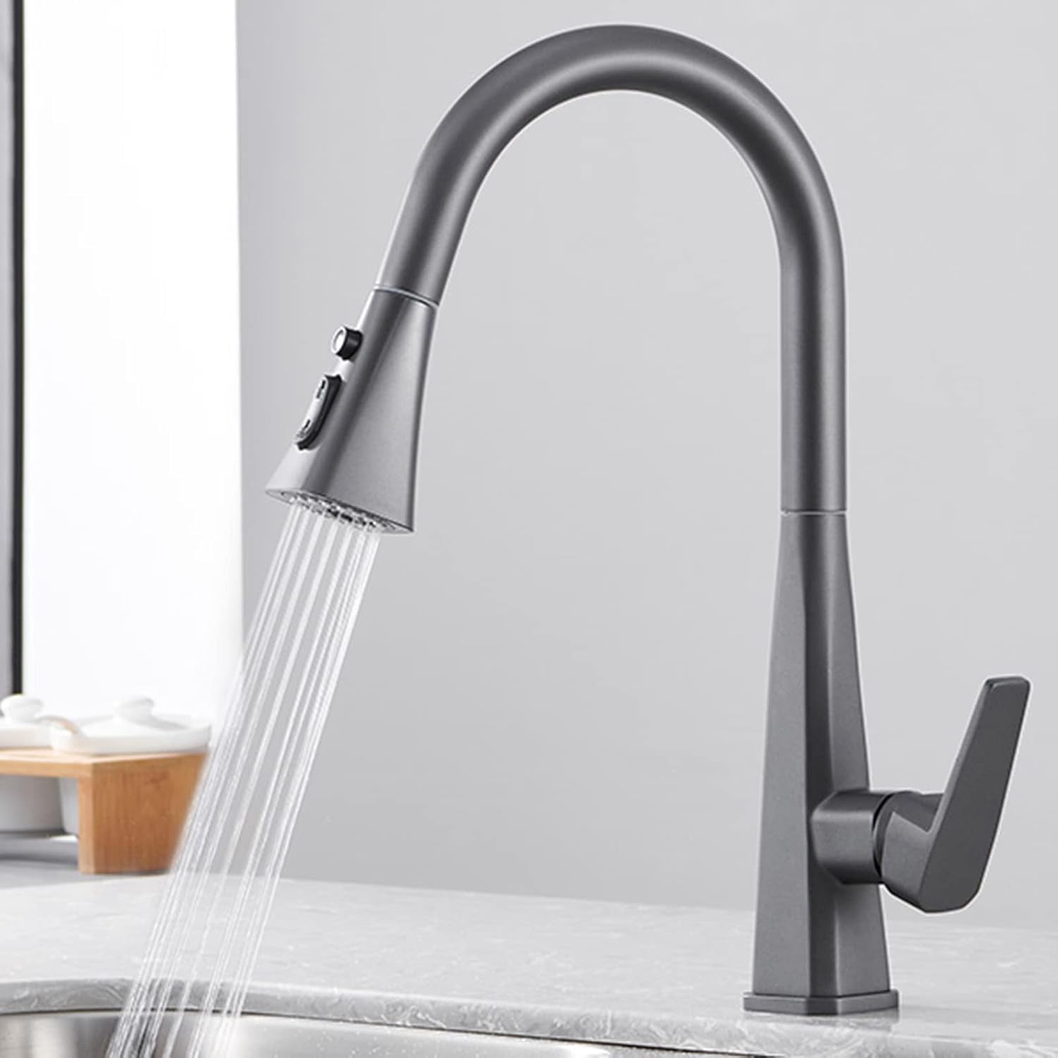 Kitchen Faucet with Pull Out Spray, Kitchen Sink Mixer Faucet Swivel Retractable Hot Water and Cold Water Brass Kitchen Sink Faucet Grey