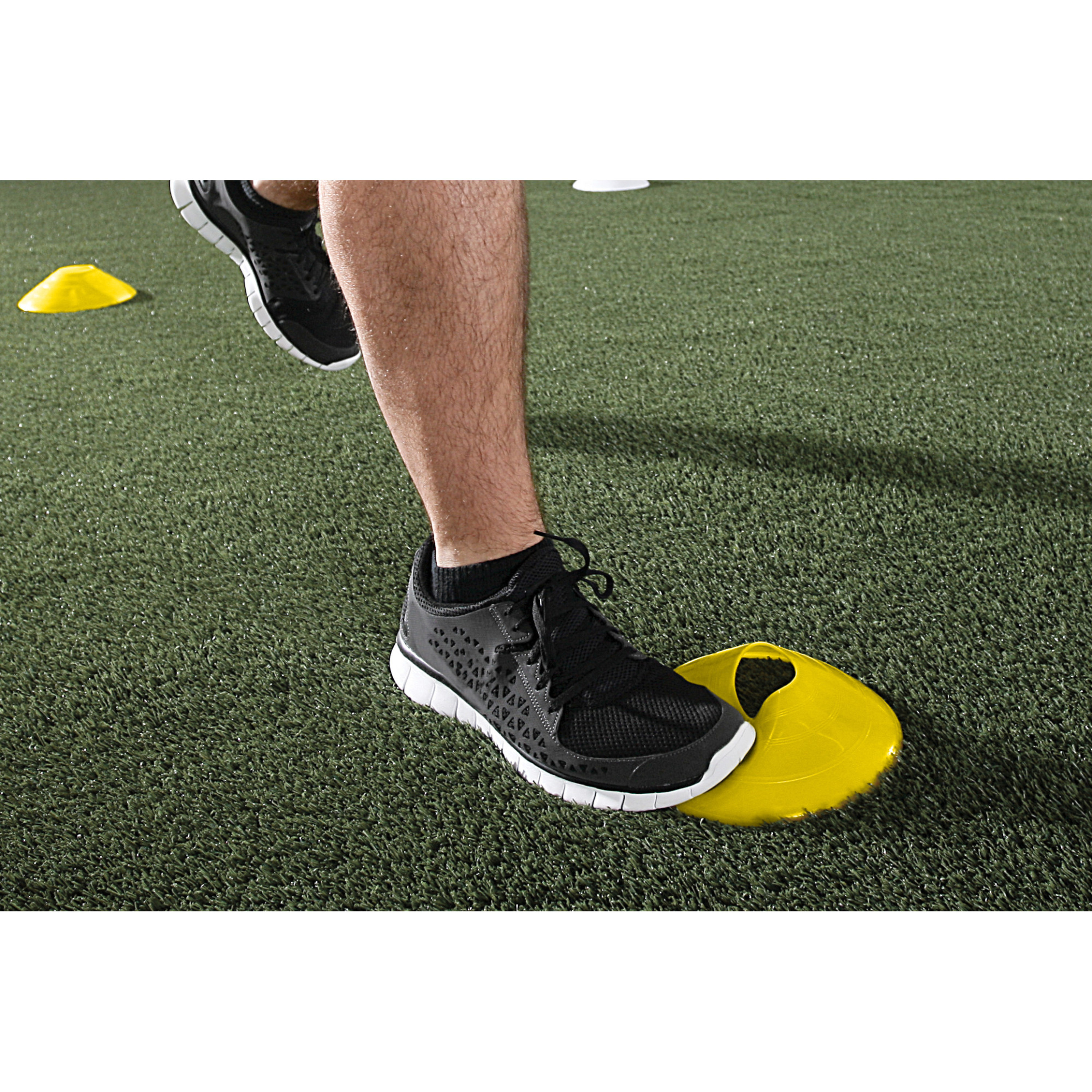 SKLZ Soccer Training Cone set for speed, quickness and agility training, includes 20 cones in 4 colors - image 4 of 6