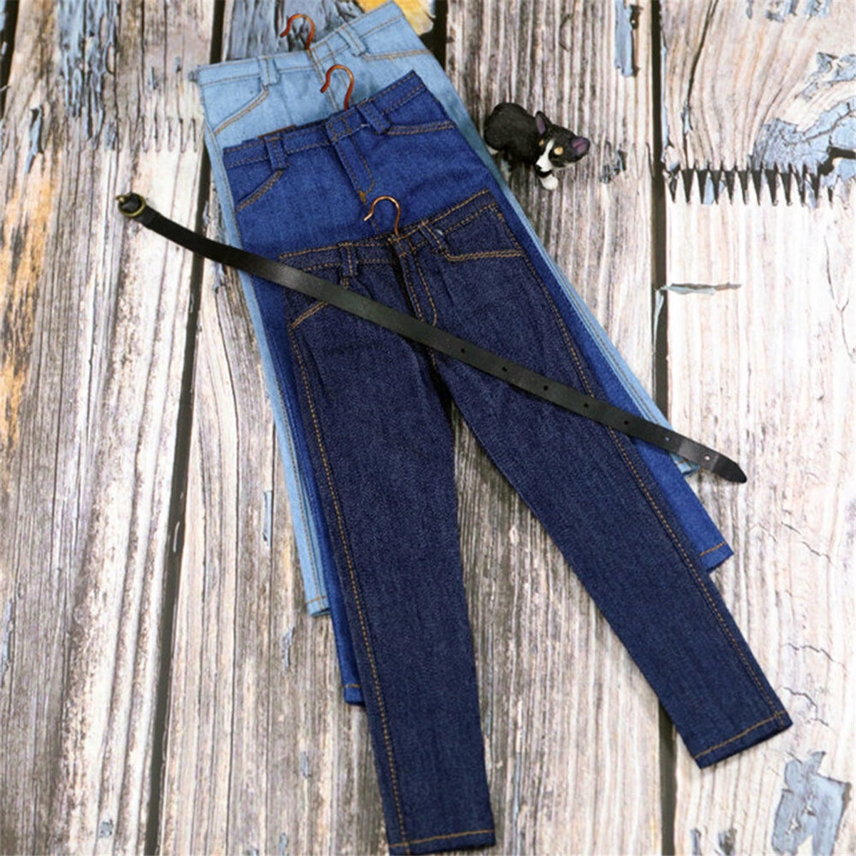 Jeans Modello Classico Scala 1/6 Per Action Figure Maschili Da 30,5 Cm – 3 Colori, Con Cintura Militare Inclusa