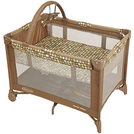 Graco - Pack n' Play Portable Playard, Lively Dots