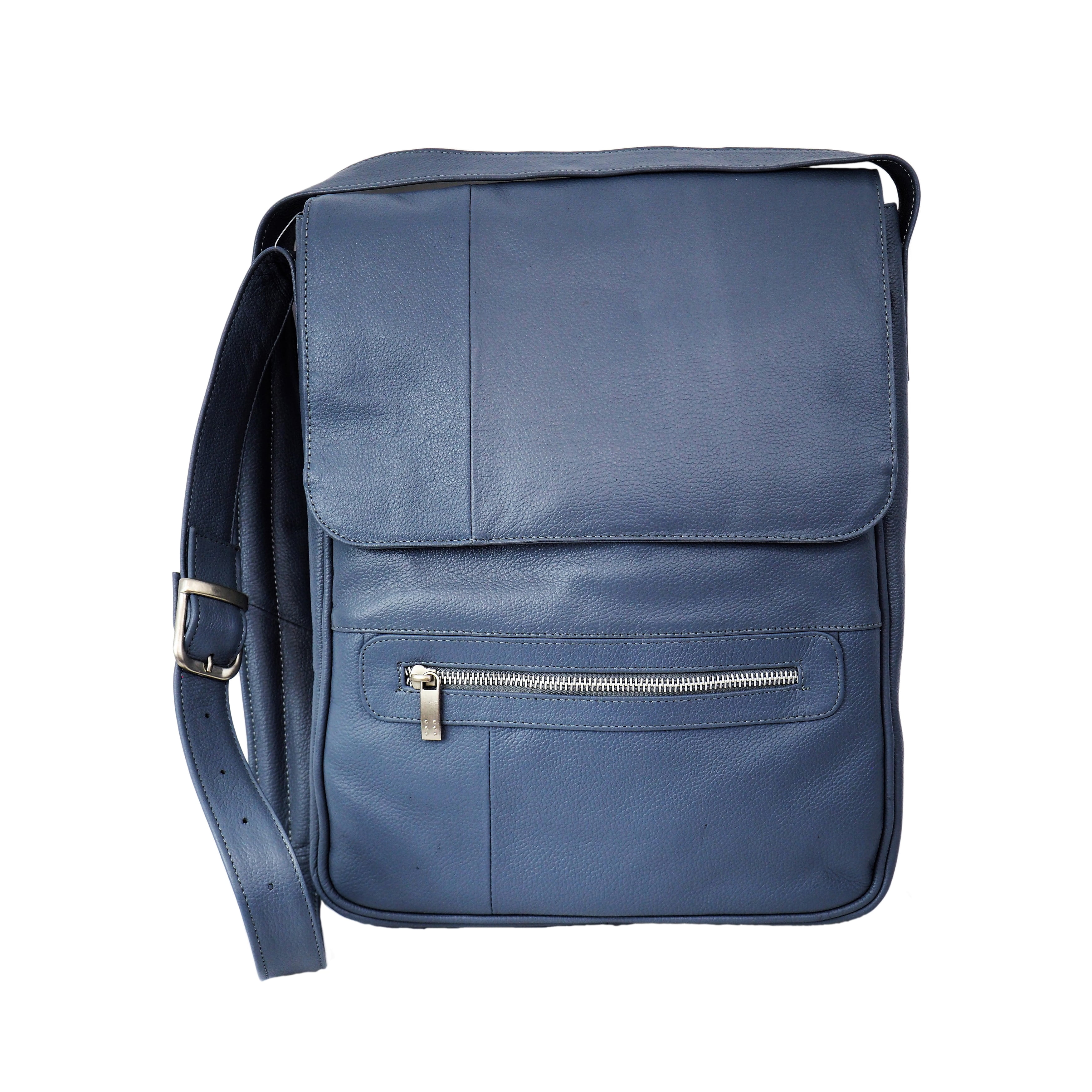 VERTICAL LEATHER LAPTOP BAG