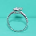 thumbnail image 4 of Anillo rectangular de cuatro garras de moissanita para niñas, plata de ley S925 con microincrustaciones, boca cerrada, moda simple, 4 of 5