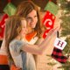 thumbnail image 4 of Medias navideñas de 7 pulgadas Medias navideñas clásicas con cuadros escoceses rojos Medias navideñas con letras Medias colgantes con puños de felpa de piel sintética, 4 of 4