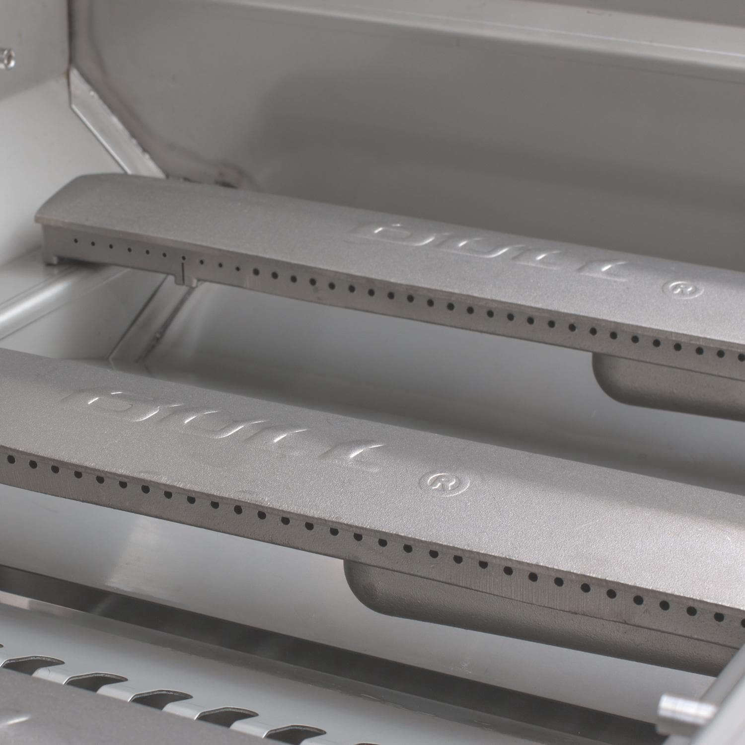 Bull Brahma 38-in 5-Burner Propane Gas Grill - 55000