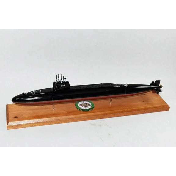 USS Mariano G. Vallejo SSBN-658 SubmarineModel,Navy,20,Scale Model,Mahogany,Benjamin Franklin Class