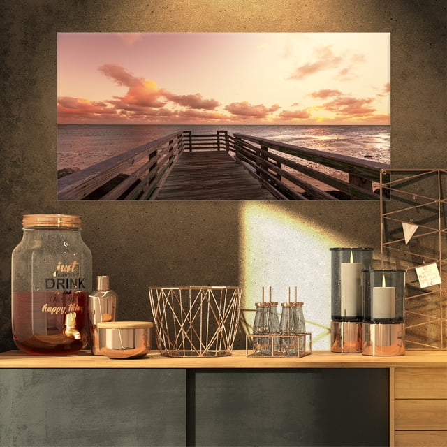 Promenade sur la Plage Quai en Bois - Pont de Mer Impression sur Toile