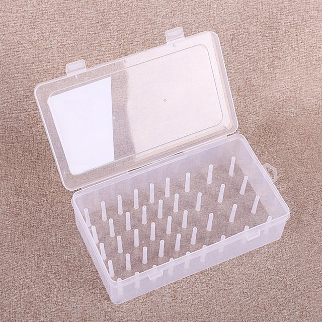 Caja De Hilos De Coser Estuche de almacenamiento de bobinas de 42 ejes Caja de almacenamiento de hilo doméstico Costura de bricolaje (blanco)