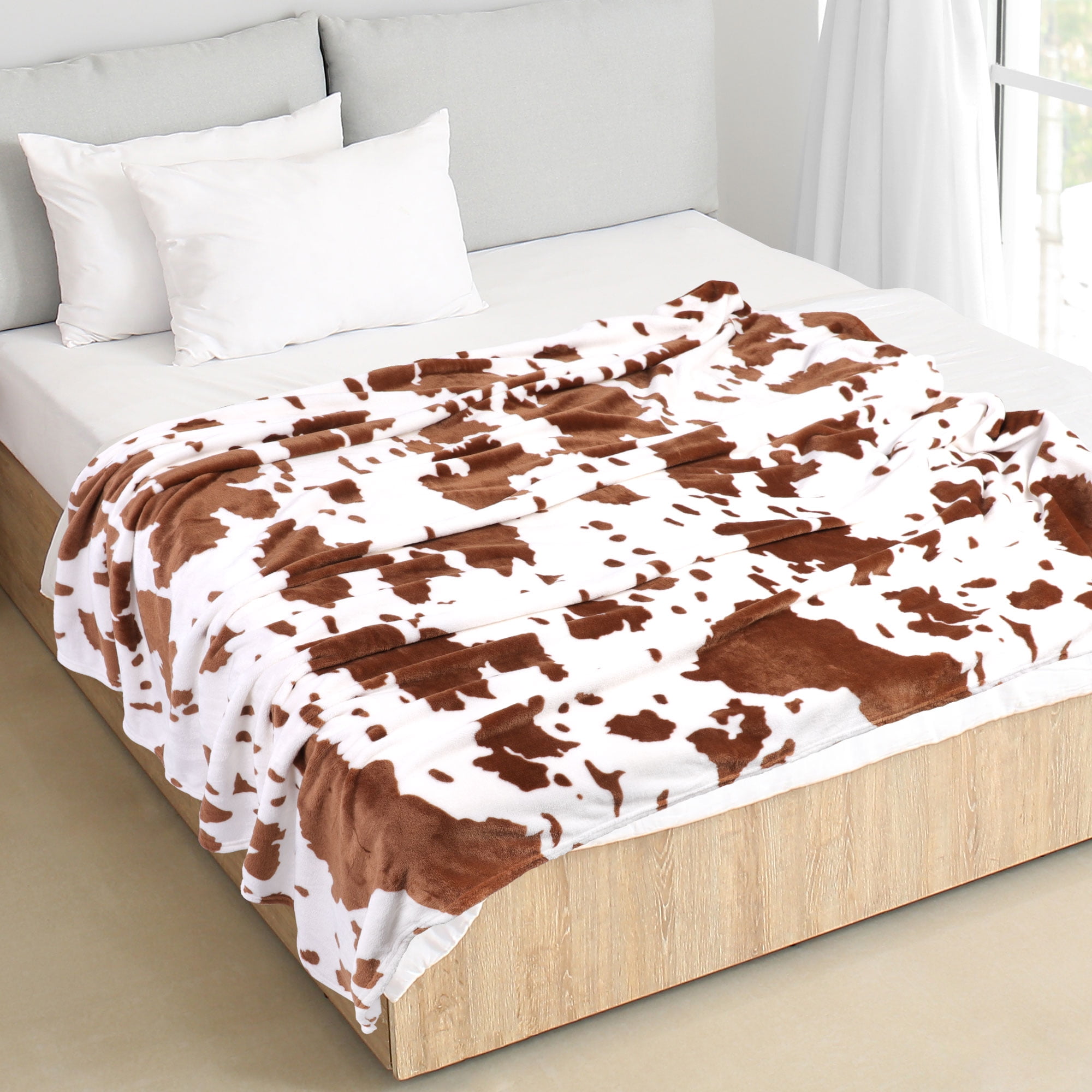 PiccoCasa Cow Printed Soft 300GSM Flannel Throw Blanket Sofa Bed Brown 59" x 79"