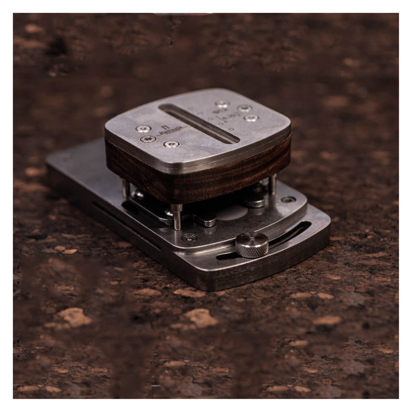 Strap Centering Hole Punch Base Hole Punch Centerer Handmade 10-26mm Leather Strap Professional Self Centering Hole Punch